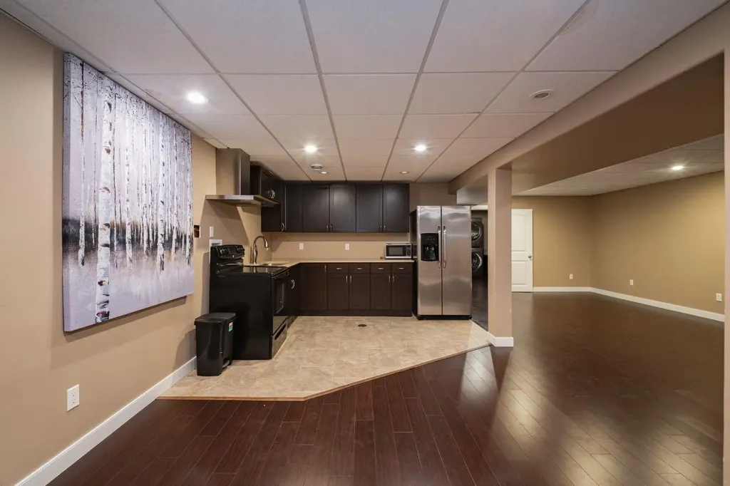 336 Ermine Crescent Fort Mcmurray AB T9H 4M6