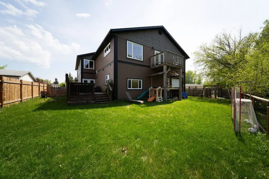 336 Ermine Crescent Fort Mcmurray AB T9H 4M6