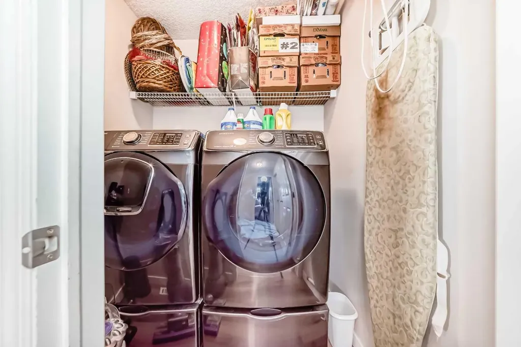 79 Saddleridge Close NE Calgary AB T3J 4X2