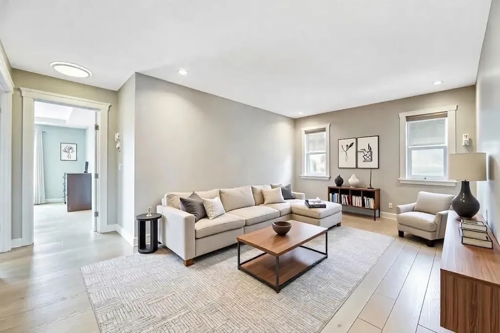 143 Stonemere Green Chestermere AB T1X 0S2