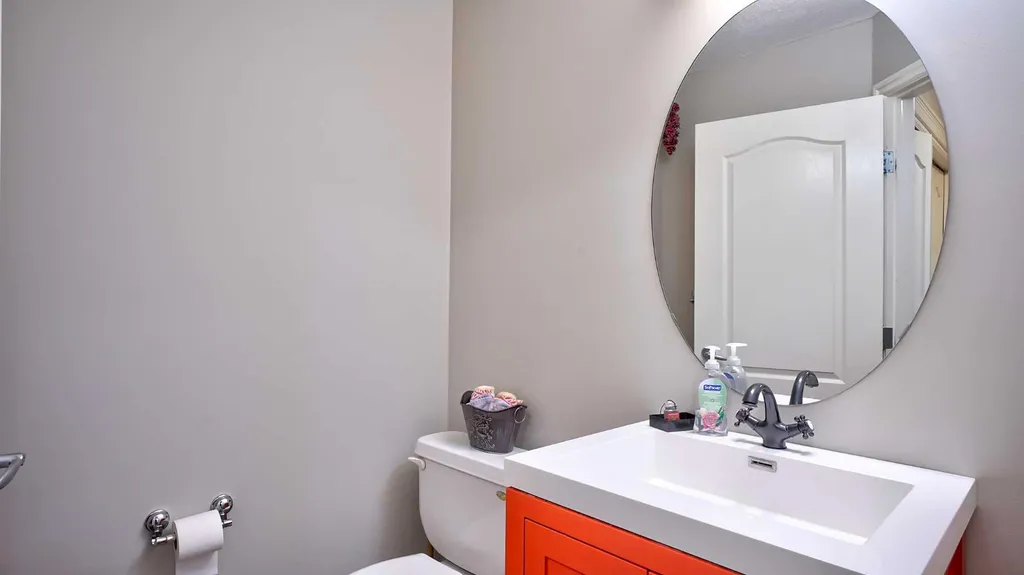 327 Sagewood Place SW Airdrie AB T4B 3M8