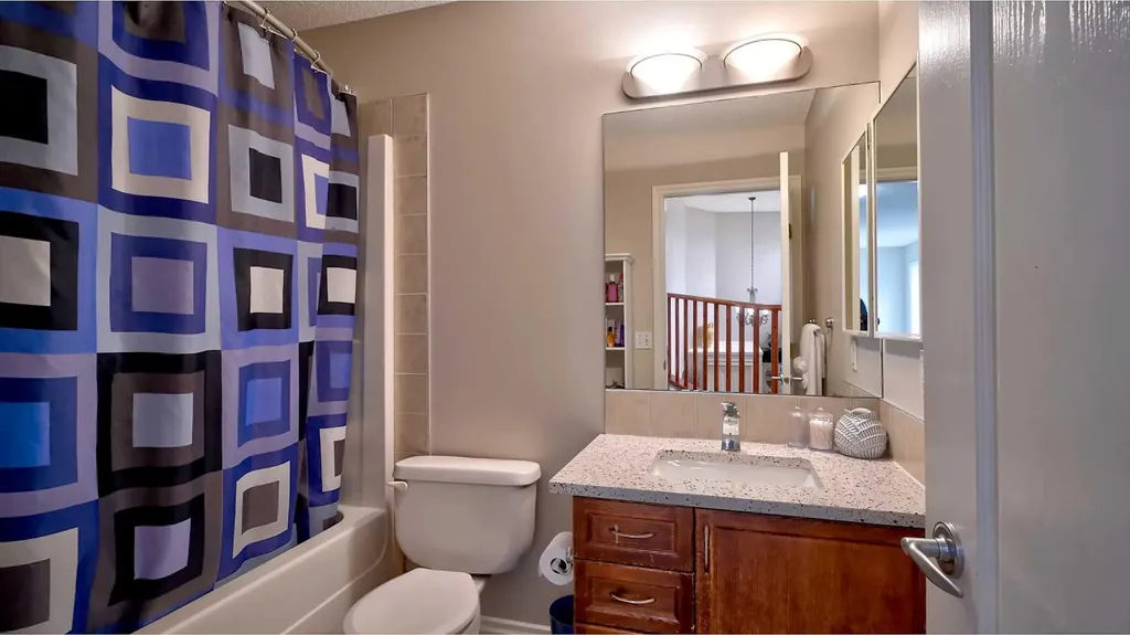 327 Sagewood Place SW Airdrie AB T4B 3M8