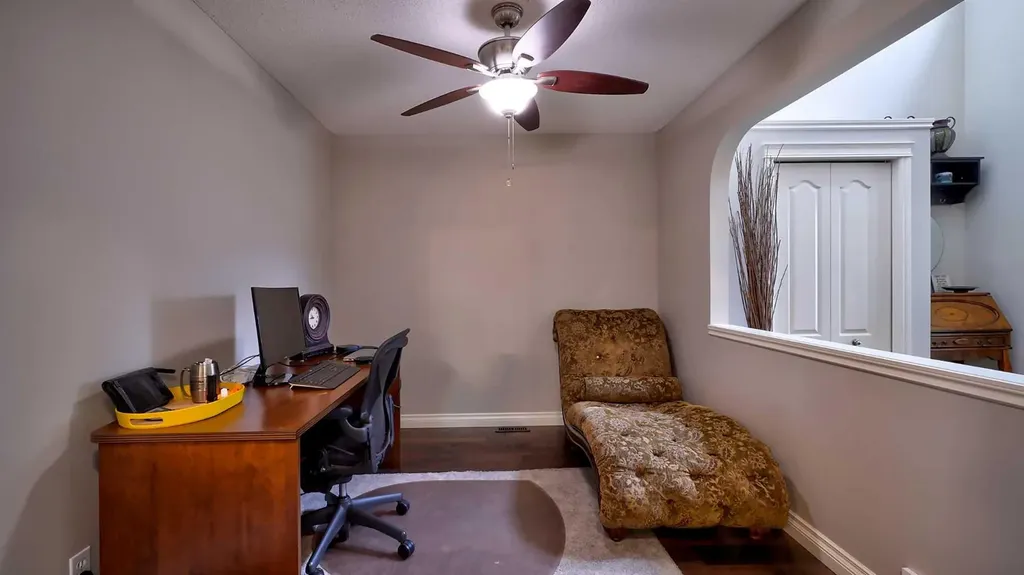327 Sagewood Place SW Airdrie AB T4B 3M8