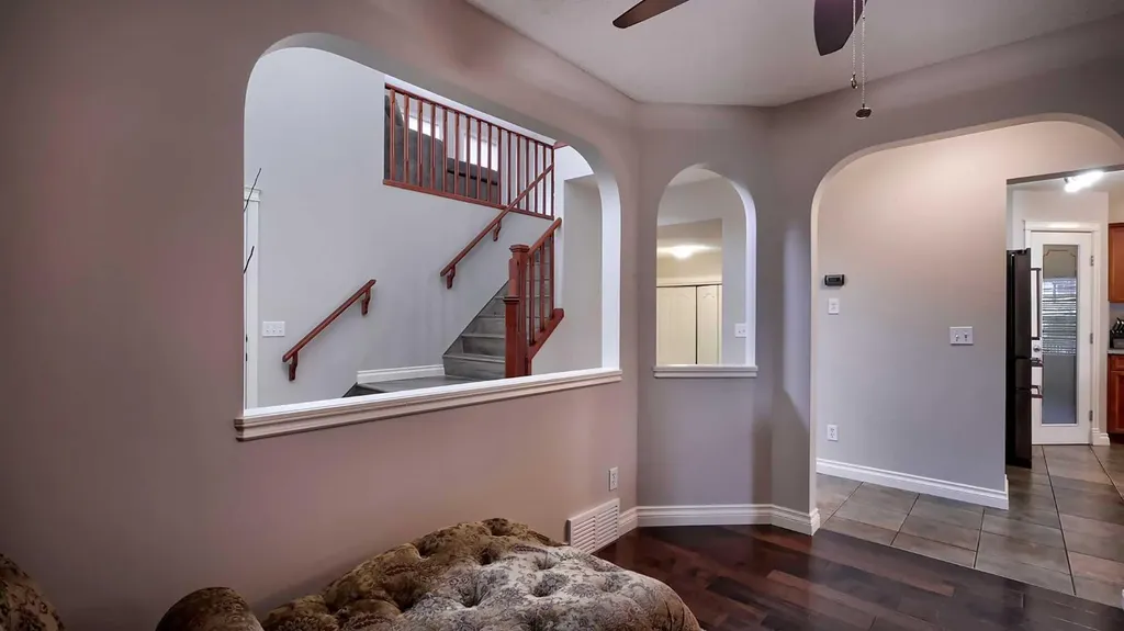 327 Sagewood Place SW Airdrie AB T4B 3M8