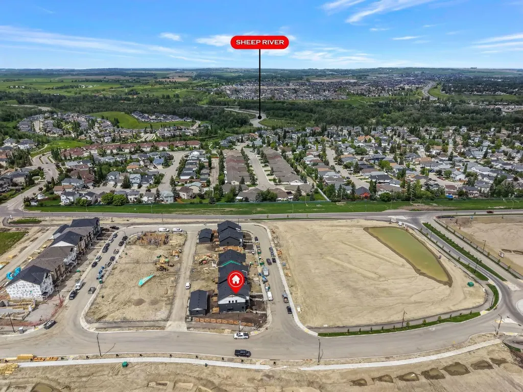 46 Tillotson Loop Okotoks AB T1S 1S5