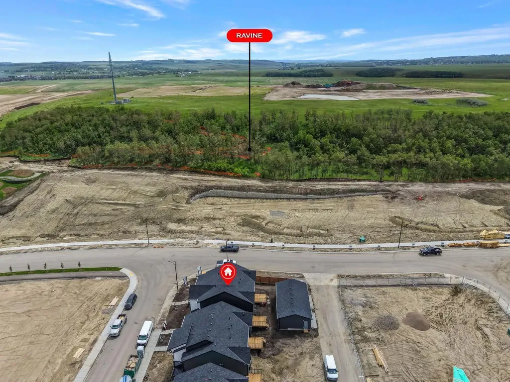 46 Tillotson Loop Okotoks AB T1S 1S5