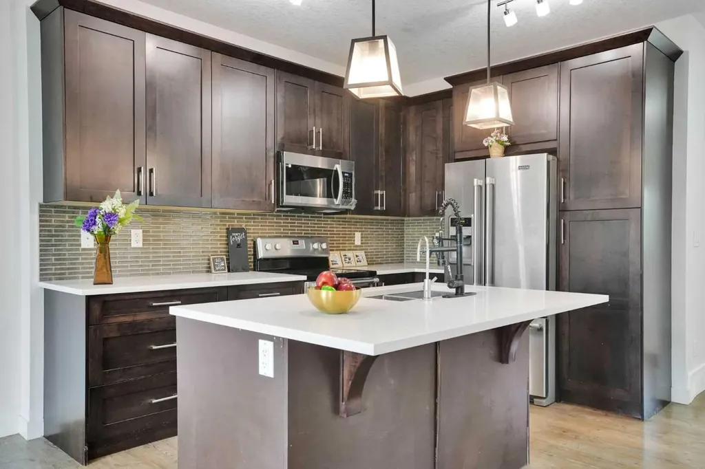 355 Nolancrest Heights NW Calgary AB T3R 0Z9