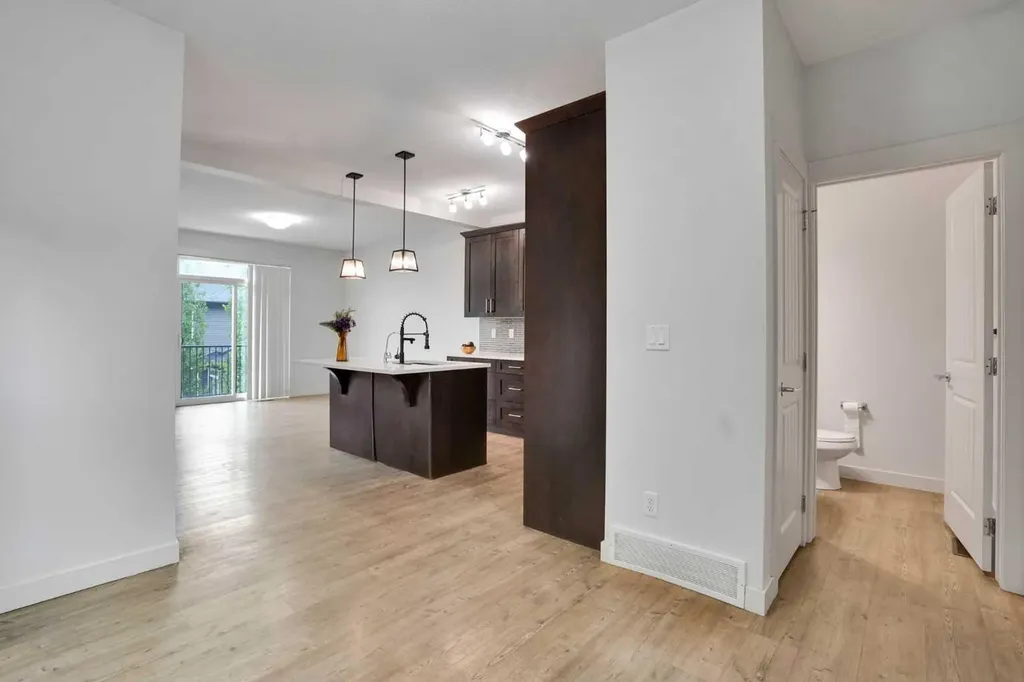 355 Nolancrest Heights NW Calgary AB T3R 0Z9