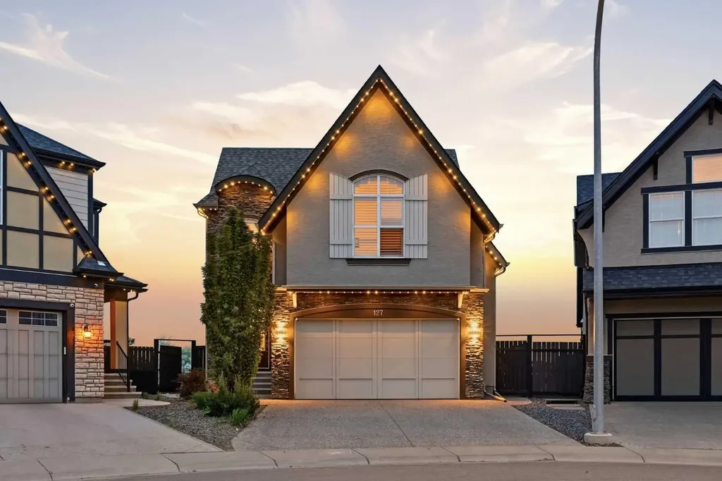 127 Marquis Grove SE Calgary AB T3M 1M6