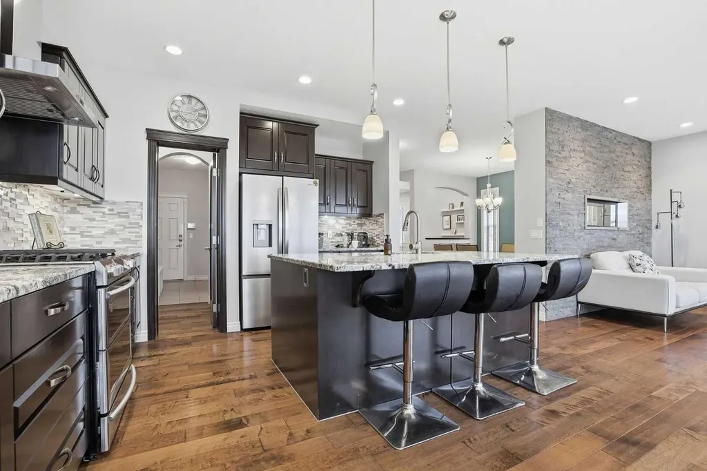127 Marquis Grove SE Calgary AB T3M 1M6