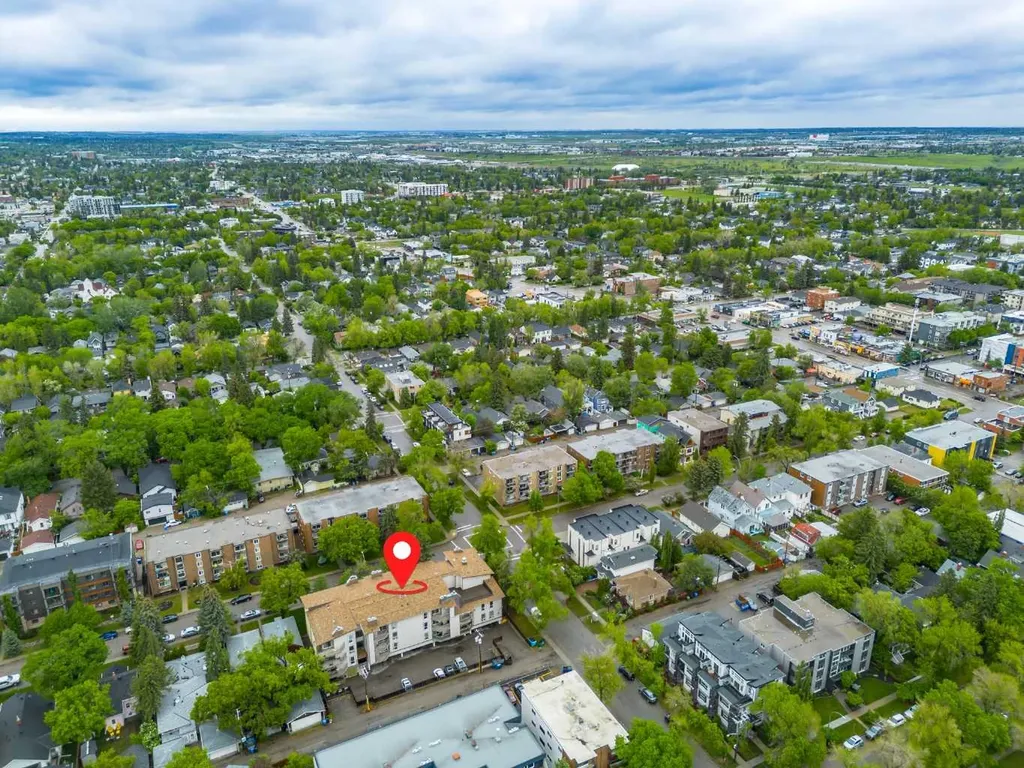 239 6 Avenue NE Calgary AB T2E0L8