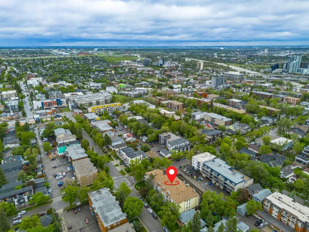 239 6 Avenue NE Calgary AB T2E0L8
