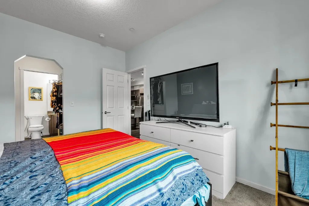 215 Legacy Boulevard SE Calgary AB T2X 3Z6