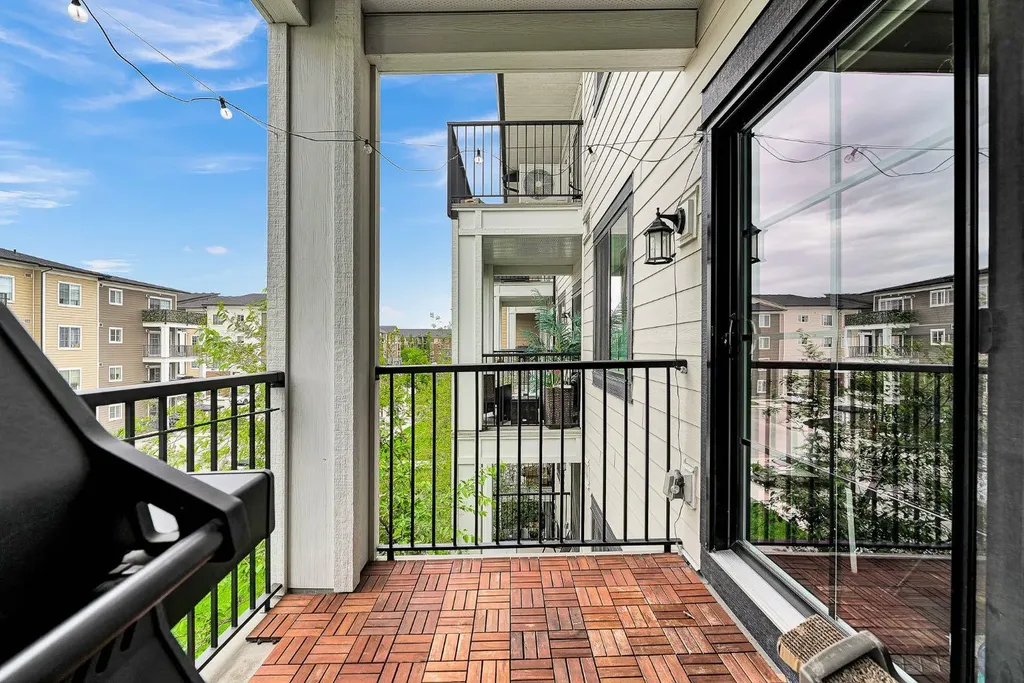 215 Legacy Boulevard SE Calgary AB T2X 3Z6