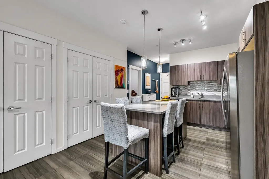 215 Legacy Boulevard SE Calgary AB T2X 3Z6