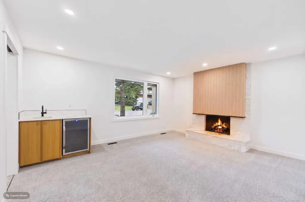 920 Cantabrian Drive SW Calgary AB T2W 1L7
