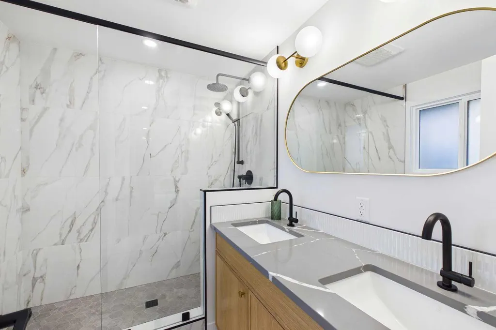 920 Cantabrian Drive SW Calgary AB T2W 1L7