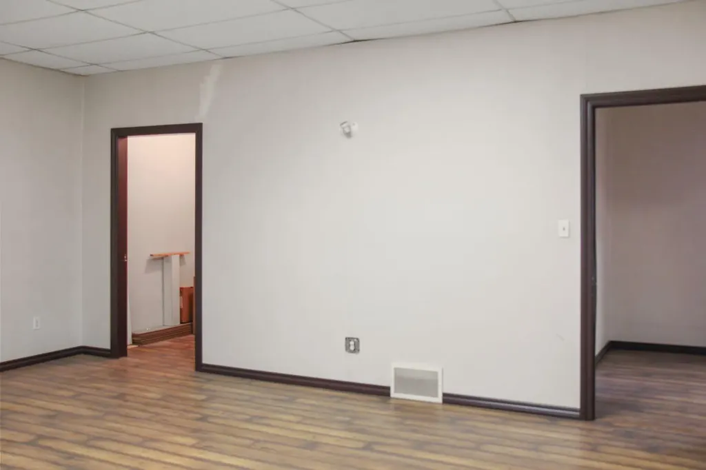 5022 50 Avenue Lougheed AB T0B 2V0