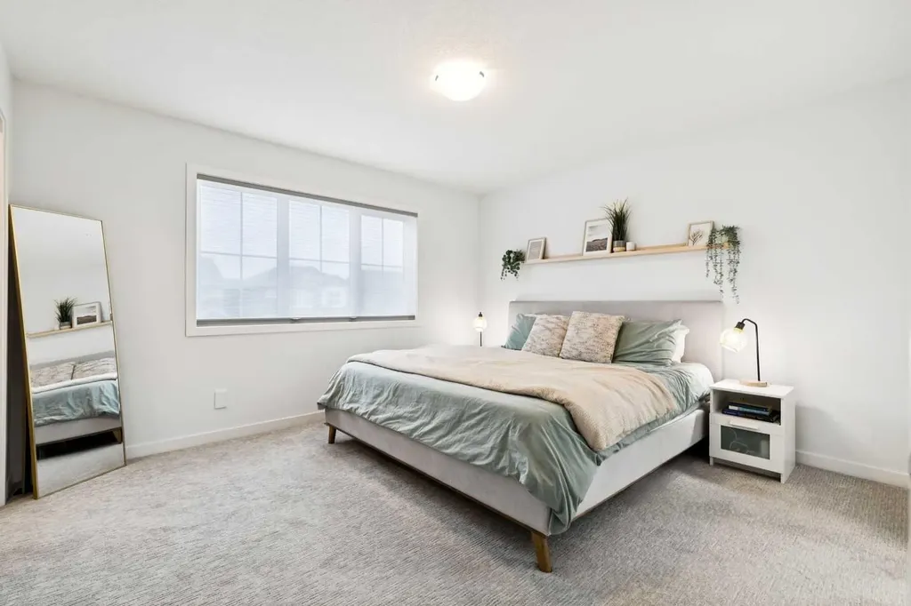 44 Creekside Boulevard SW Calgary AB T2X 4R1