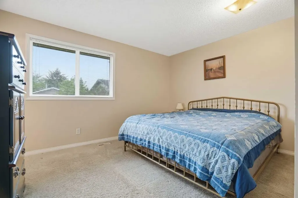 101 Aspen Crescent Airdrie AB T4B 1K6