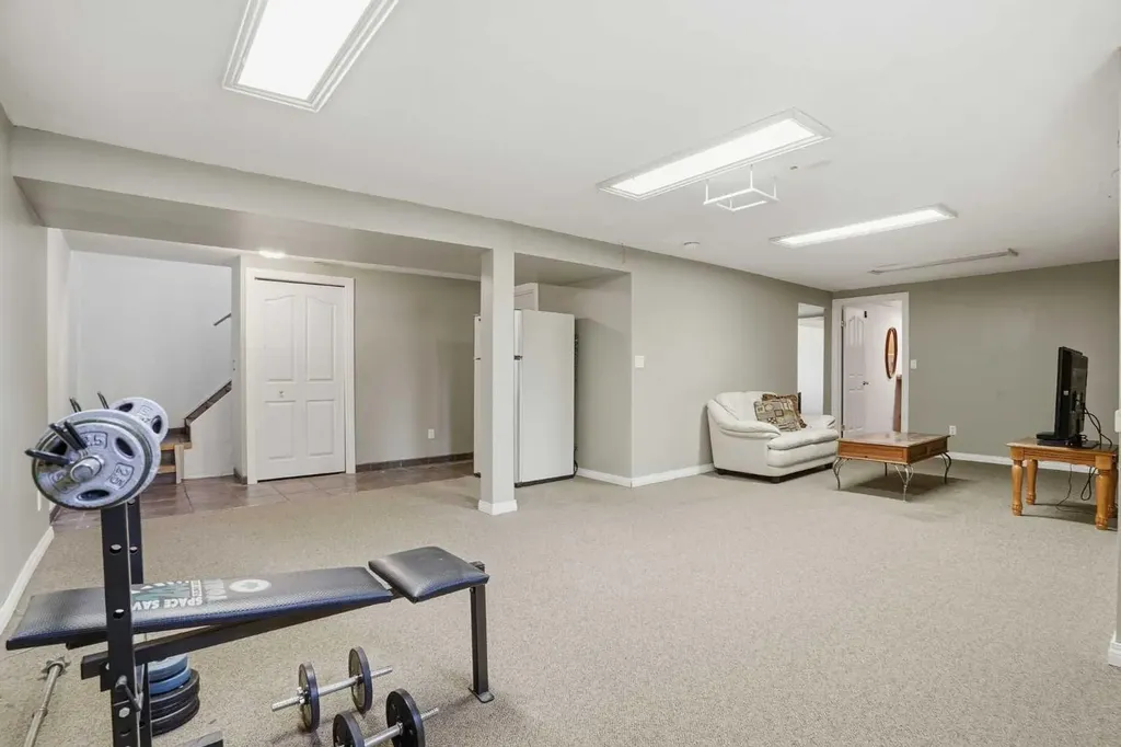 101 Aspen Crescent Airdrie AB T4B 1K6