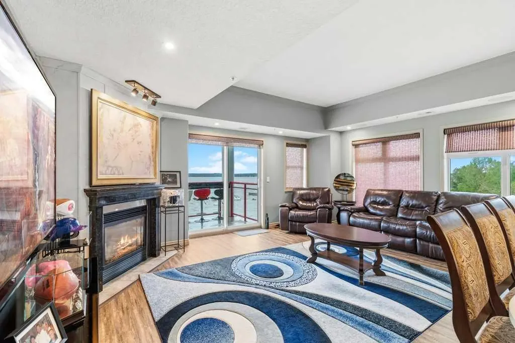 5100 Lakeshore Drive Sylvan Lake AB T4S 2L7