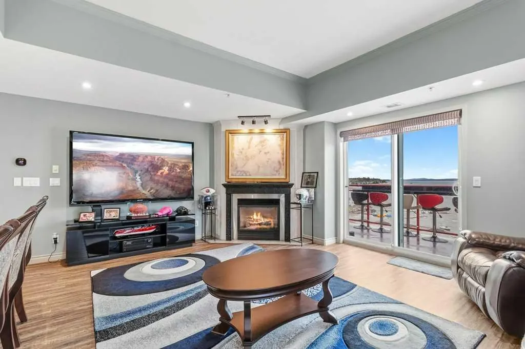 5100 Lakeshore Drive Sylvan Lake AB T4S 2L7