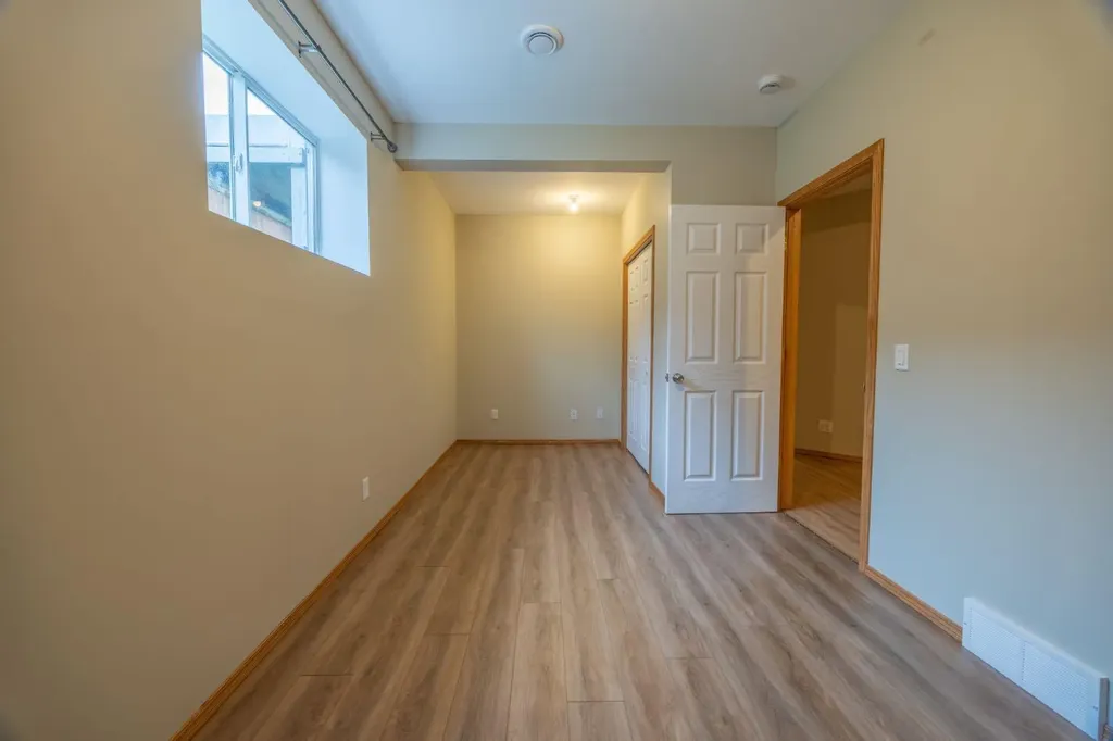 35 Maple Walk Crossfield AB T0M 0S0