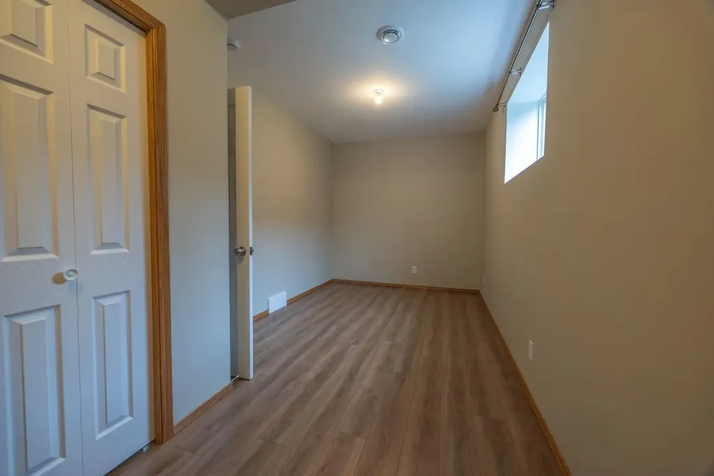 35 Maple Walk Crossfield AB T0M 0S0