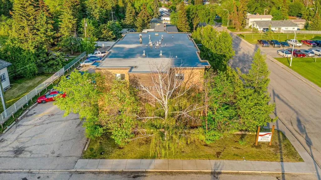 9932 105 Avenue Grande Prairie AB T8V1G9