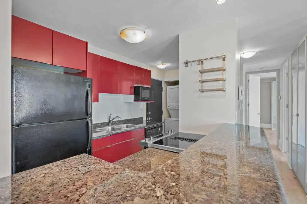 706 15 Avenue SW Calgary AB T2R 0R7