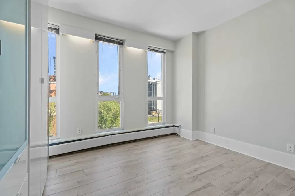 706 15 Avenue SW Calgary AB T2R 0R7