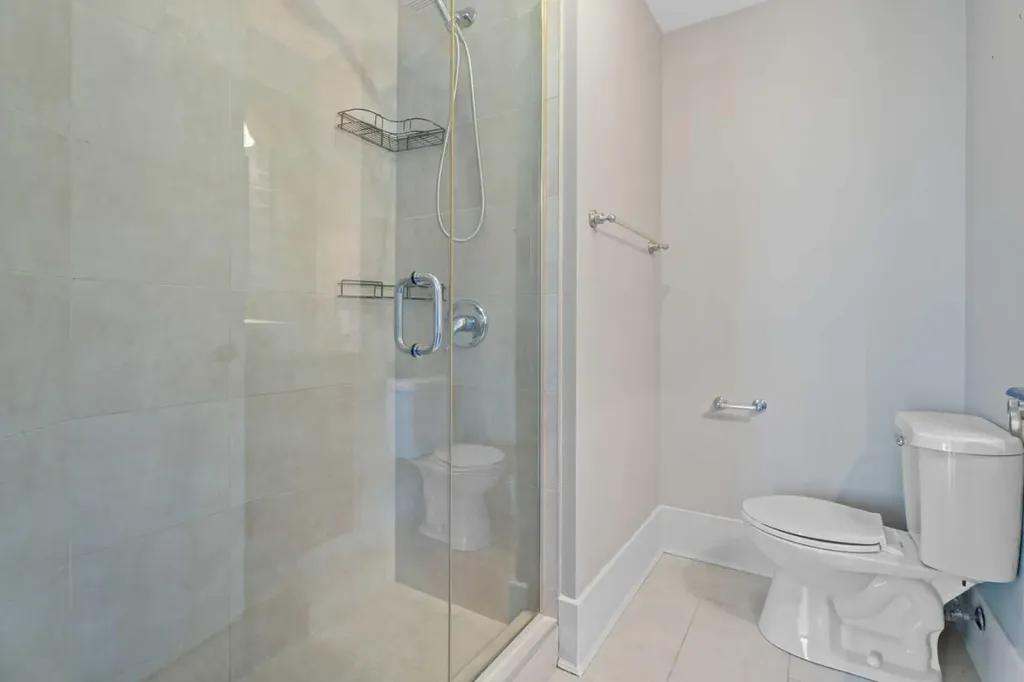 706 15 Avenue SW Calgary AB T2R 0R7