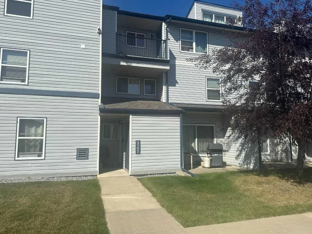 7201 Poplar Drive Grande Prairie AB T8V 6C5