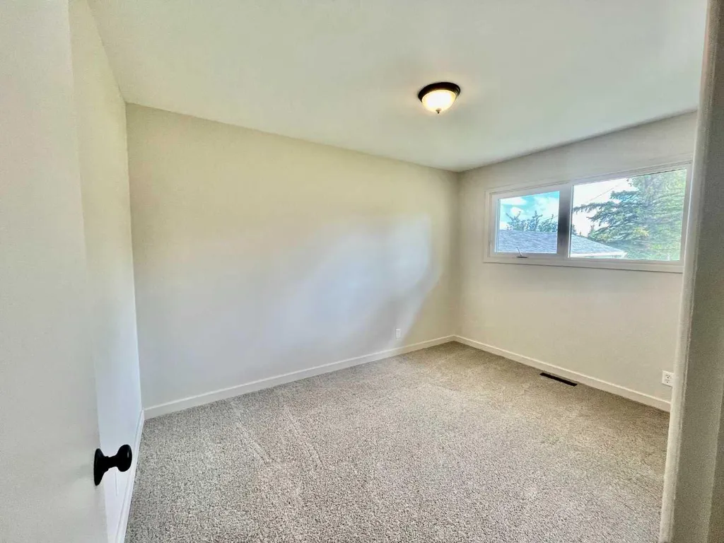 223 Allison Street Acme AB T0M 0A0