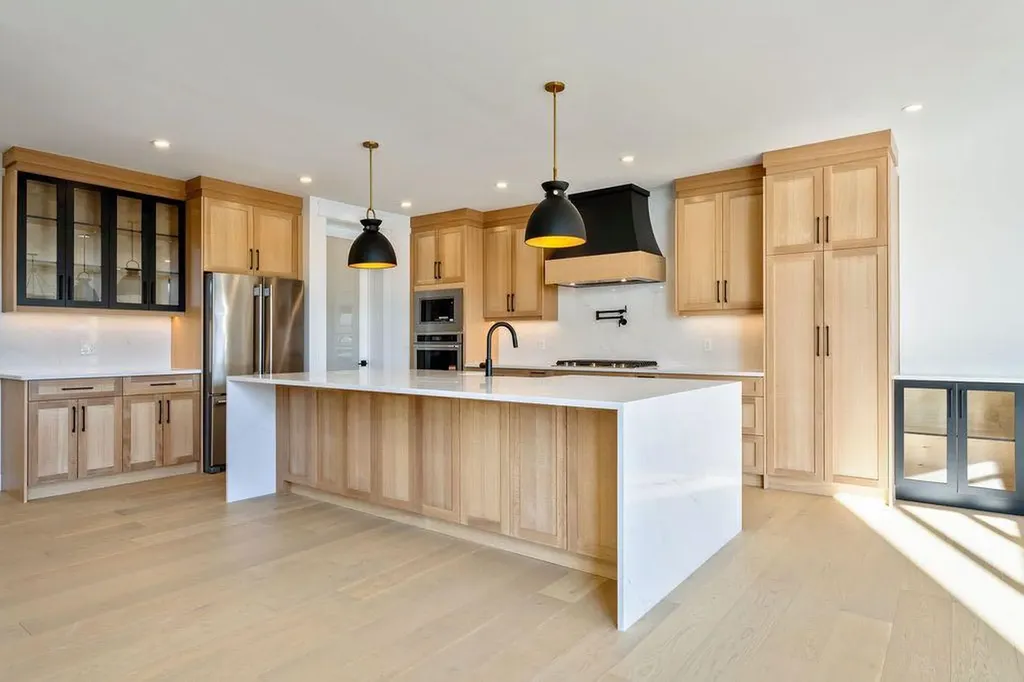 36 Sunvalley View Cochrane AB T4C 3H1
