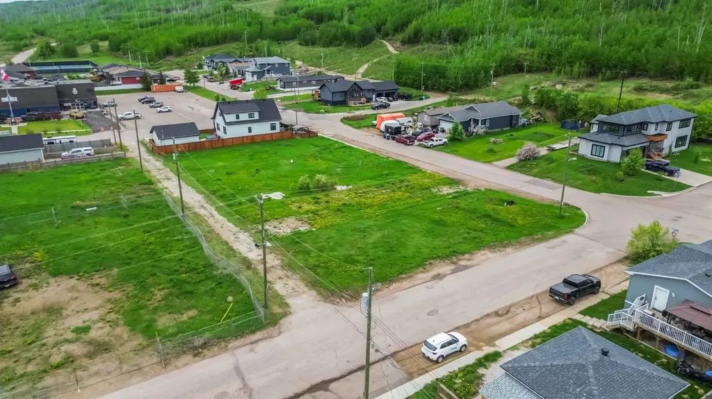 9303 Bishop Street Fort Mcmurray AB T9H 3K1