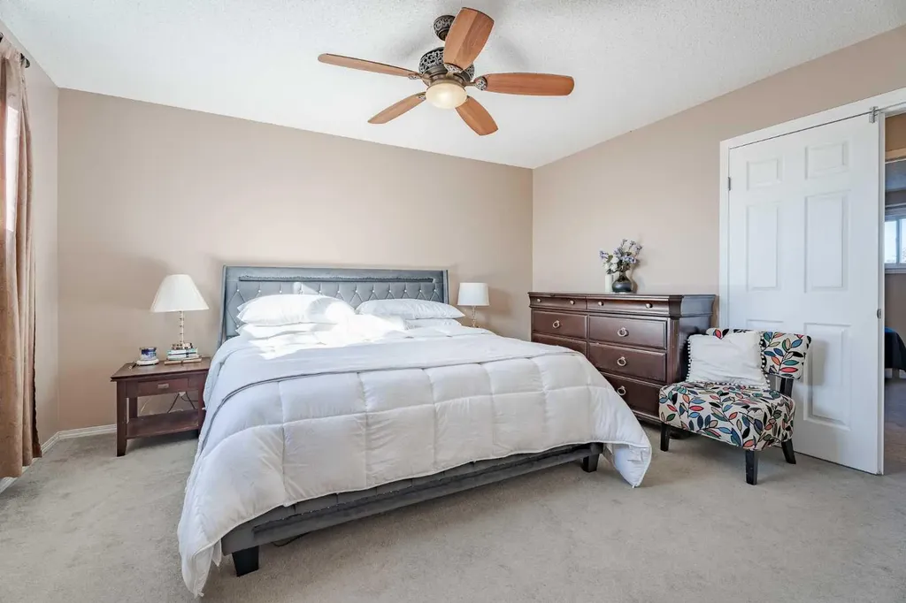 405 6 Street Irricana AB T0M 1B0