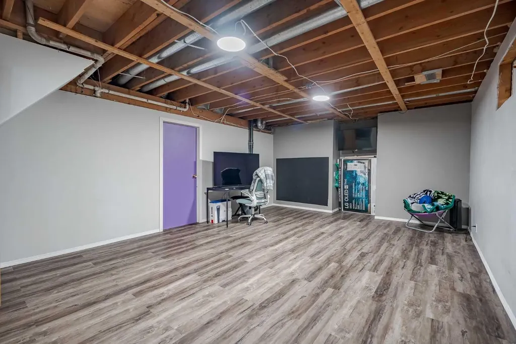 405 6 Street Irricana AB T0M 1B0