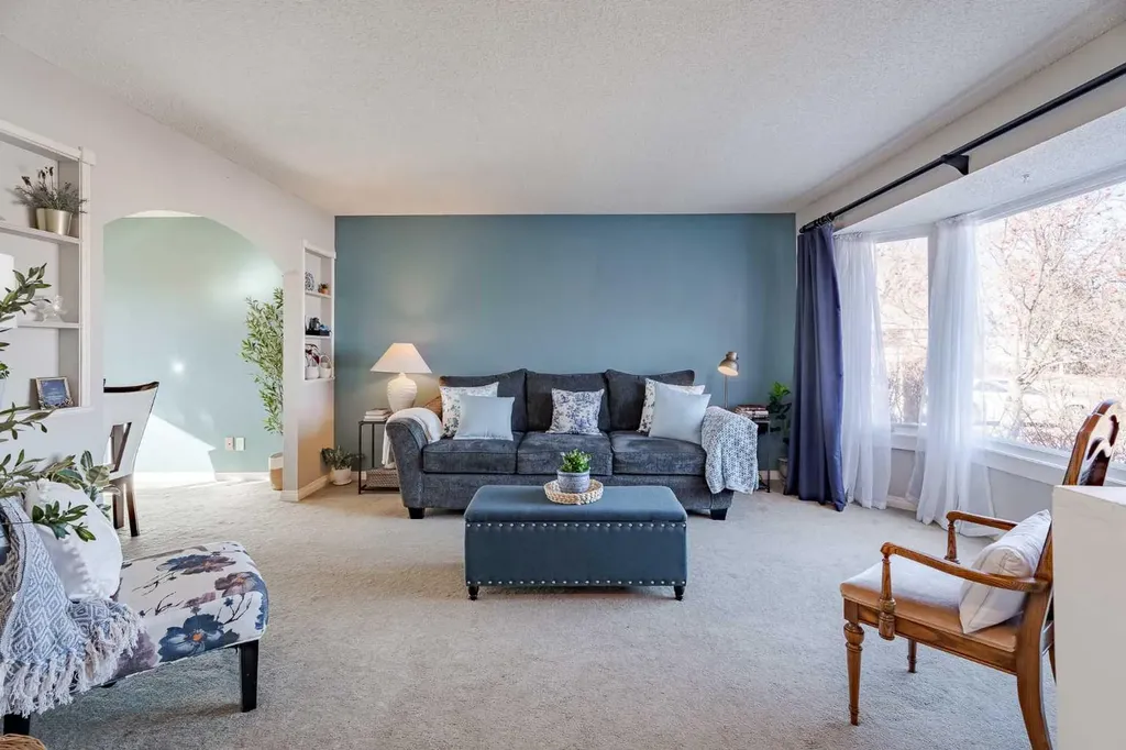 405 6 Street Irricana AB T0M 1B0
