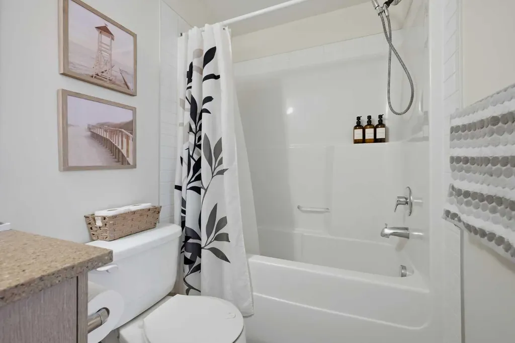 175 Silverado Boulevard SW Calgary AB T2X 0V5