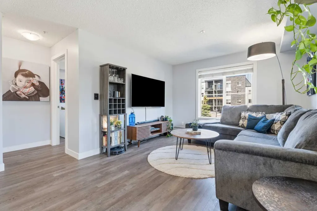 1317 27 Street SE Calgary AB T2A 4Y5