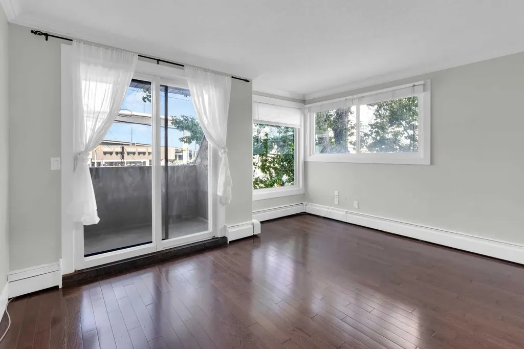 2002 11 Avenue SW Calgary AB T3C 0P1