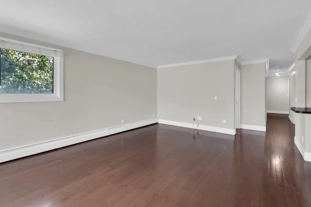 2002 11 Avenue SW Calgary AB T3C 0P1