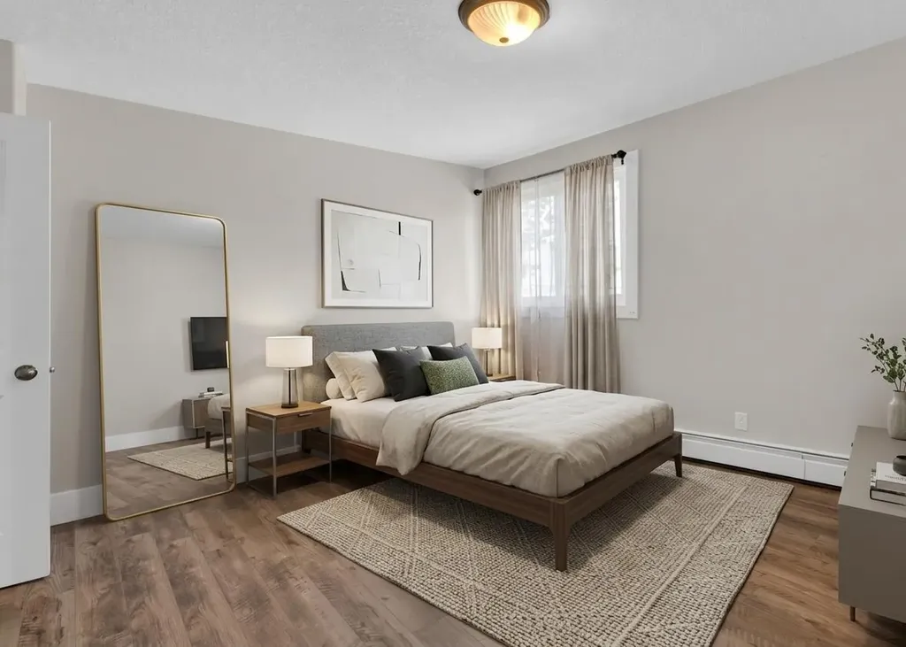 2002 11 Avenue SW Calgary AB T3C 0P1