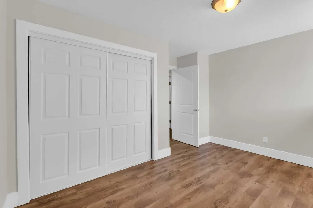 2002 11 Avenue SW Calgary AB T3C 0P1