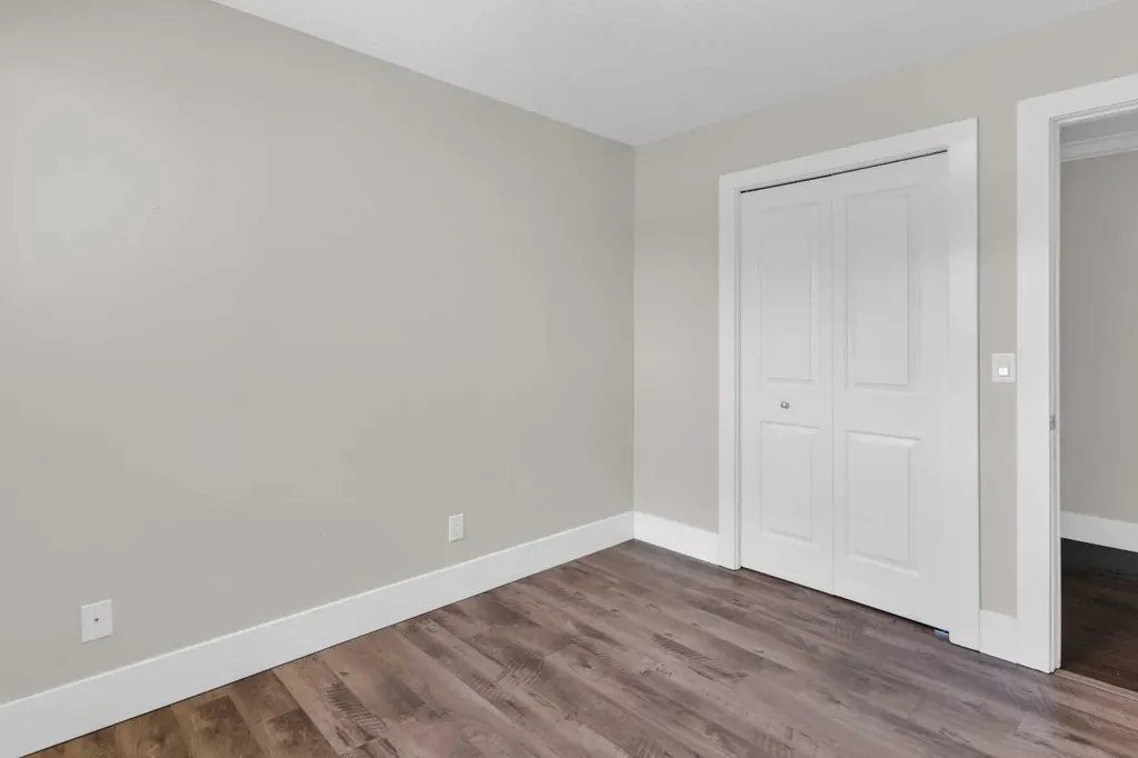 2002 11 Avenue SW Calgary AB T3C 0P1