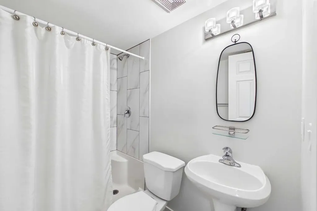 279 Valley Brook Circle NW Calgary AB T3B 5S4