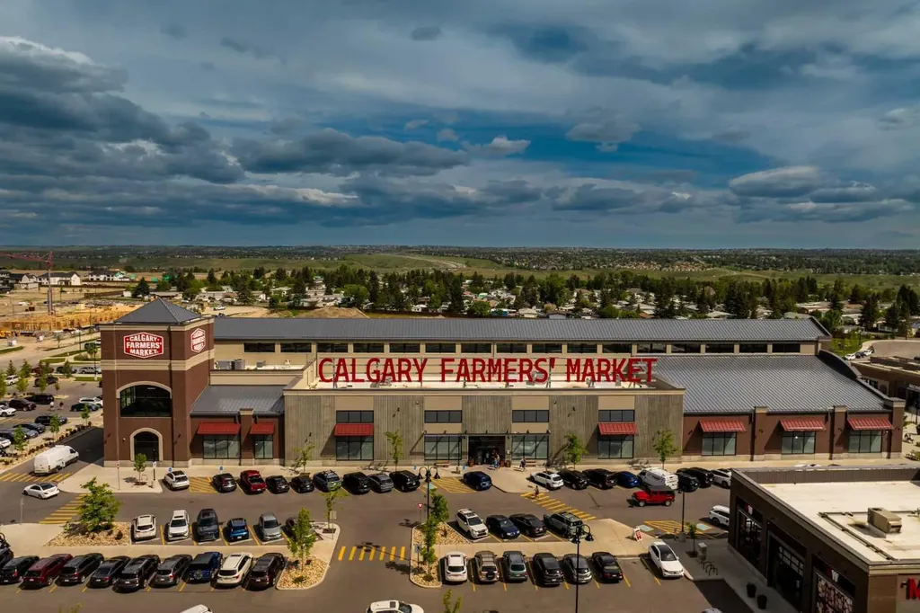 279 Valley Brook Circle NW Calgary AB T3B 5S4