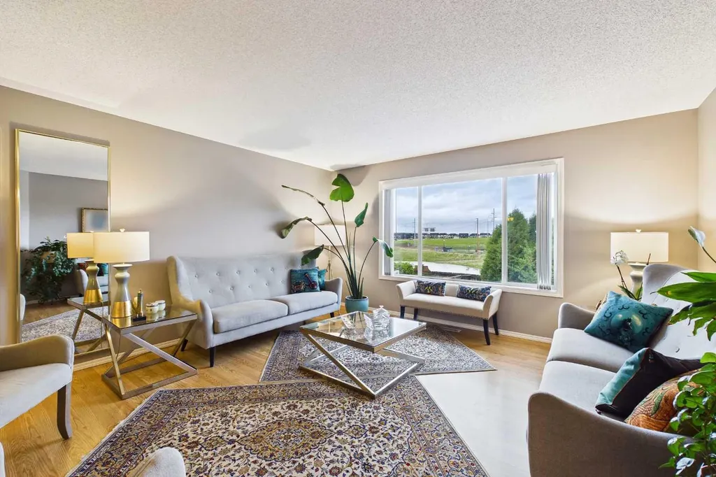 279 Valley Brook Circle NW Calgary AB T3B 5S4